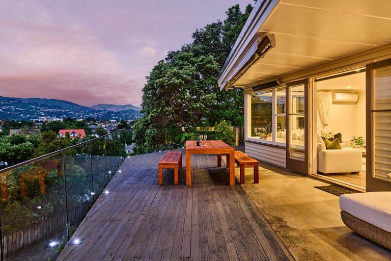 Photo of property in 71 Wyndrum Avenue, Waterloo, Lower Hutt, 5011