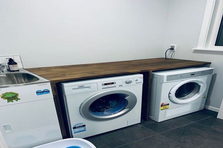 Photo of property in 99 Kenmore Street, Newlands, Wellington, 6037