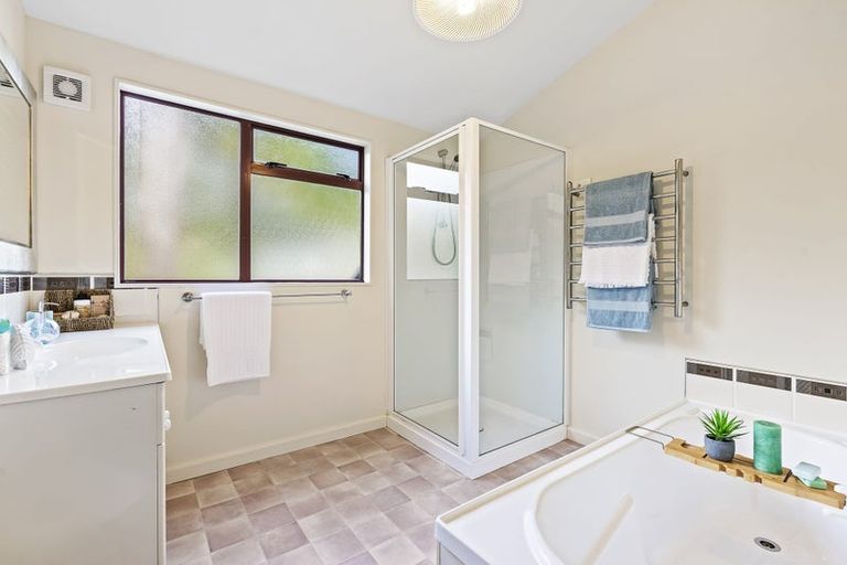 Photo of property in 31 Te Hapua Road, Te Horo, Otaki, 5581