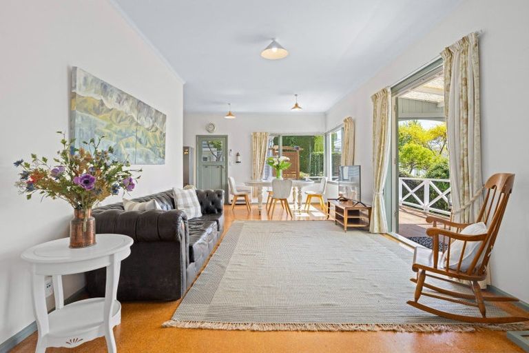 Photo of property in 8 Percy Street, Akaroa, 7520