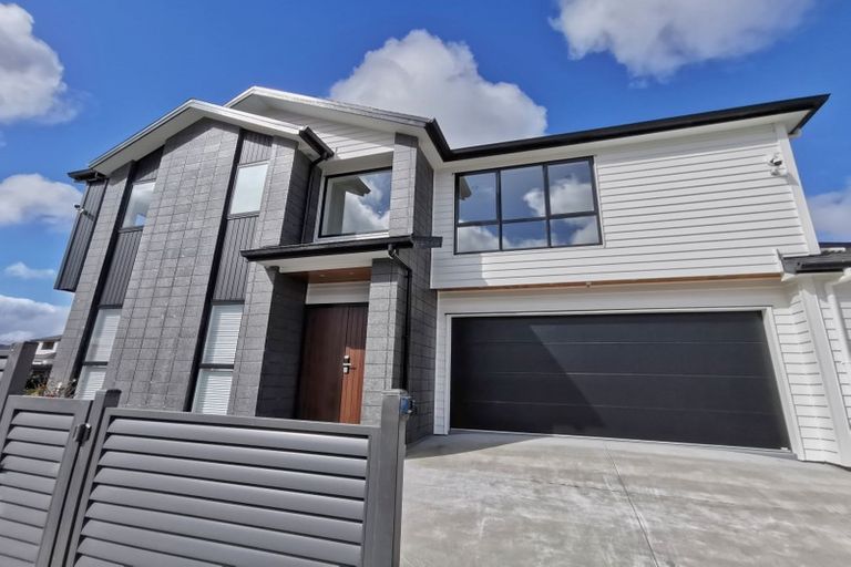 Photo of property in 285 Flat Bush School Road, Flat Bush, Auckland, 2019