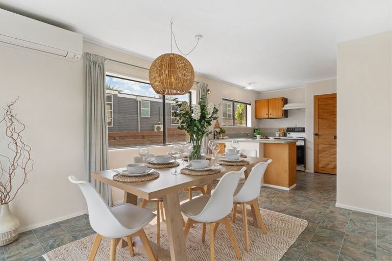 Photo of property in 1/73 Oceanbeach Road, Mount Maunganui, 3116