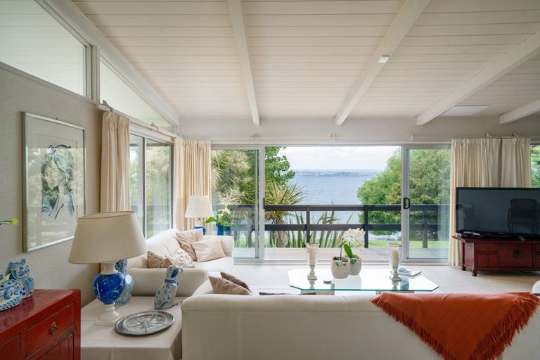 Photo of property in 26 Alberta Street, Acacia Bay, Taupo, 3330