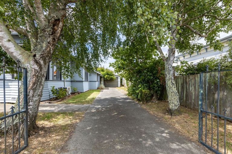 Photo of property in 7 Pirie Street, Palmerston North, 4410