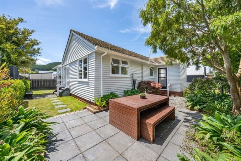 Photo of property in 8a Mccurdy Street, Elderslea, Upper Hutt, 5018