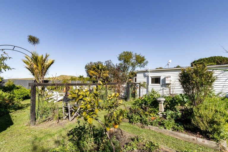 Photo of property in 190 Onehunga Road, Bay View, Napier, 4182