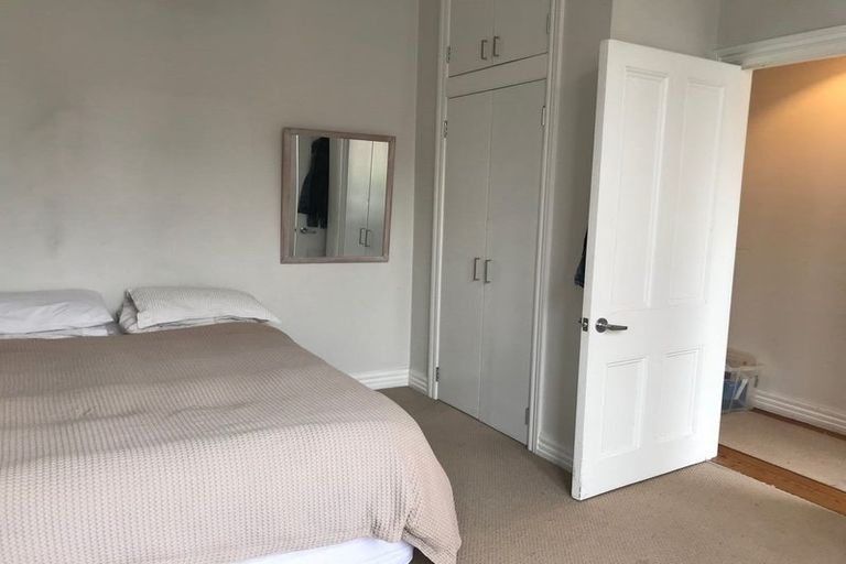 Photo of property in 3 Lipman Street, Mount Victoria, Wellington, 6011