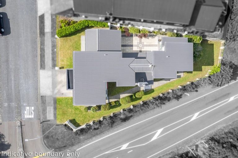 Photo of property in 2 Mo Street, Camborne, Porirua, 5026