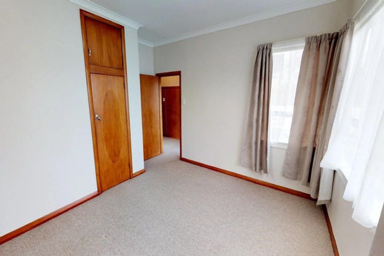 Photo of property in 21 Florence Avenue, Palmerston North, 4414