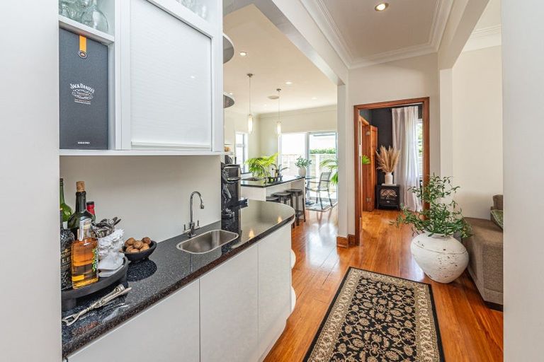 Photo of property in 19 Kent Road, Saint Johns Hill, Whanganui, 4501