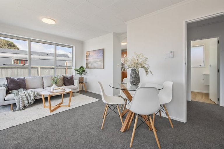 Photo of property in 1/150 Bowhill Road, New Brighton, Christchurch, 8083