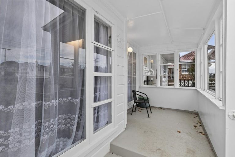 Photo of property in 6 Watene Crescent, Waitara, 4320