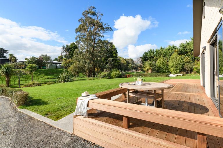 Photo of property in 49 Parrs Road, Bunnythorpe, Palmerston North, 4470