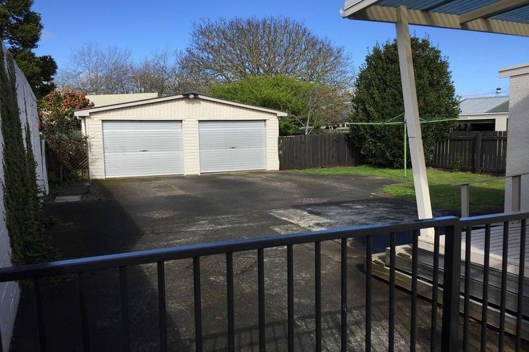 Photo of property in 45 Selwyn Crescent, College Estate, Whanganui, 4500