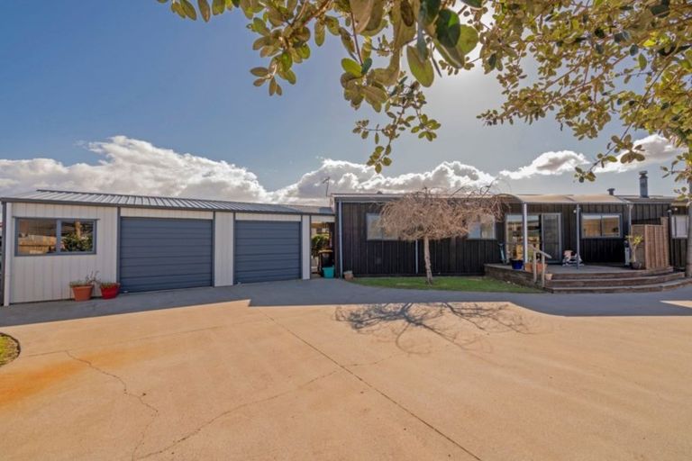 Photo of property in 9 Kudu Drive, Whitianga, 3510