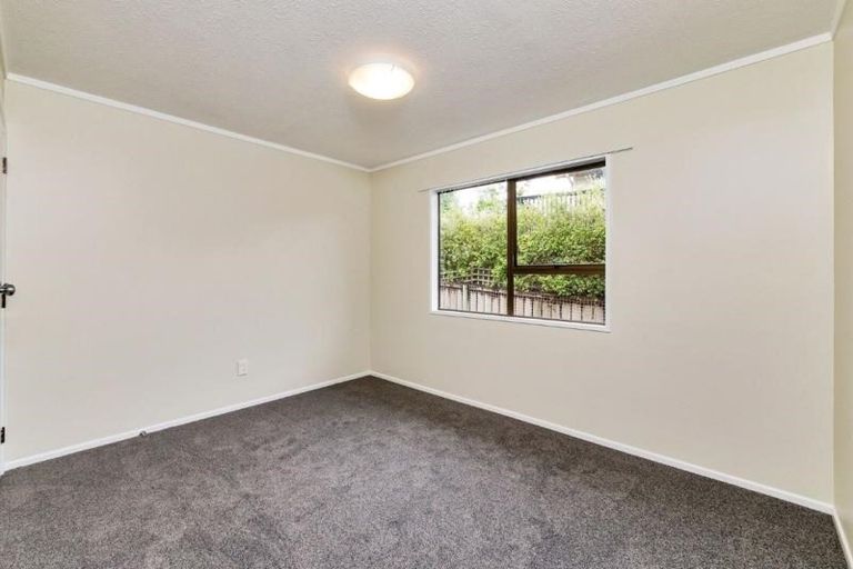 Photo of property in 12 Cemetery Road, Waiuku, 2123