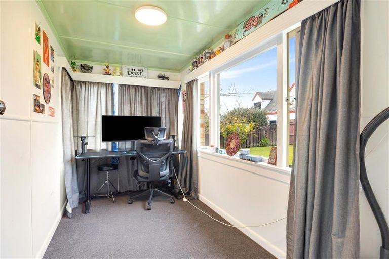 Photo of property in 17 Verel Street, Fairfield, Hamilton, 3214