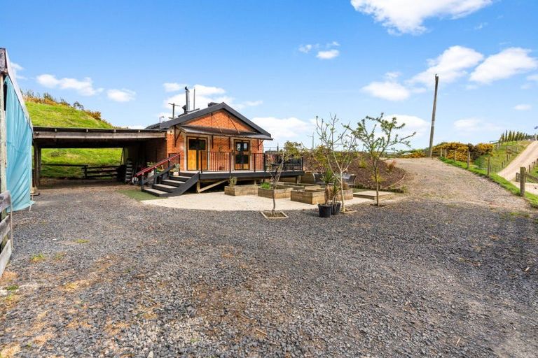 Photo of property in 328 Gladstone Road North, Mosgiel, 9092