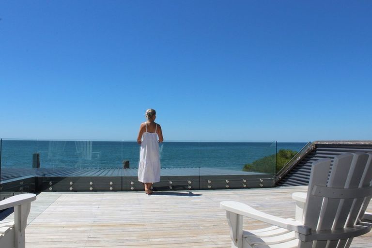 Photo of property in 72 Parapara Beach Road, Parapara, Collingwood, 7182