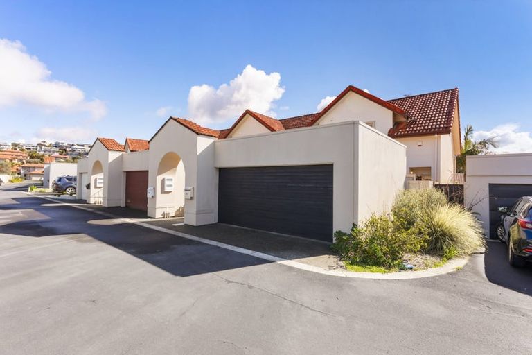 Photo of property in 12 Millennial Way, Orewa, 0931