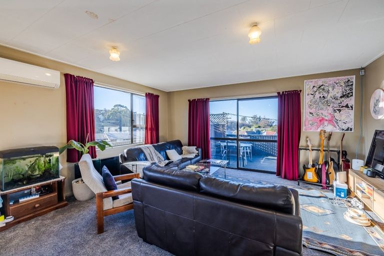 Photo of property in 12 Glen Road, Mornington, Dunedin, 9011