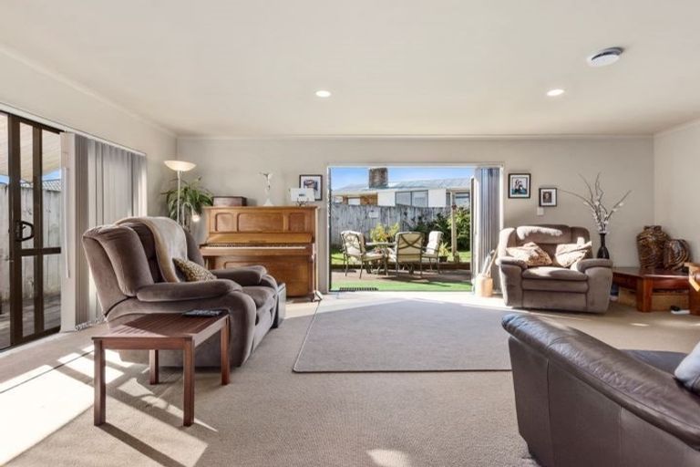 Photo of property in 53 Coopers Road, Gate Pa, Tauranga, 3112