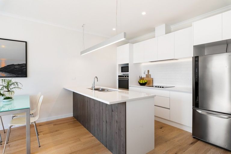 Photo of property in 87 Bomb Point Drive, Hobsonville, Auckland, 0616