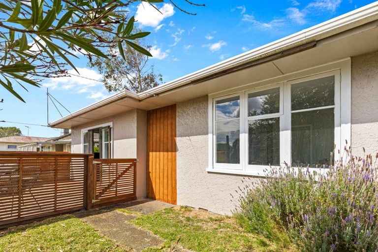 Photo of property in 93 Purnell Street, College Estate, Whanganui, 4500