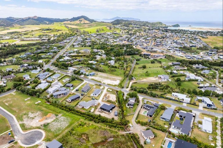 Photo of property in 62d Jack Boyd Drive, Mangawhai Heads, Mangawhai, 0573