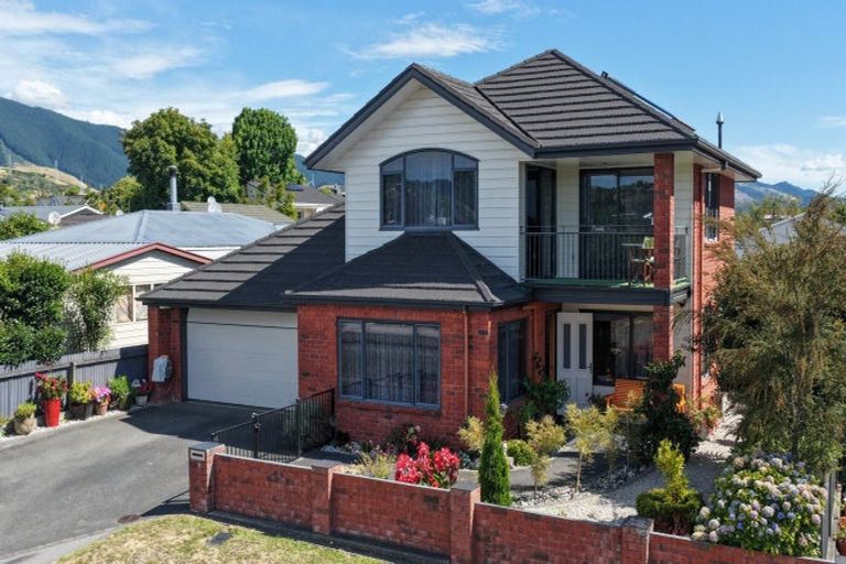 Photo of property in 38 Andrew Street, Stoke, Nelson, 7011