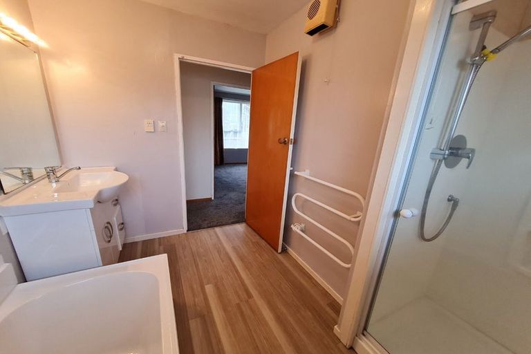 Photo of property in 18 Medina Crescent, Parklands, Christchurch, 8083