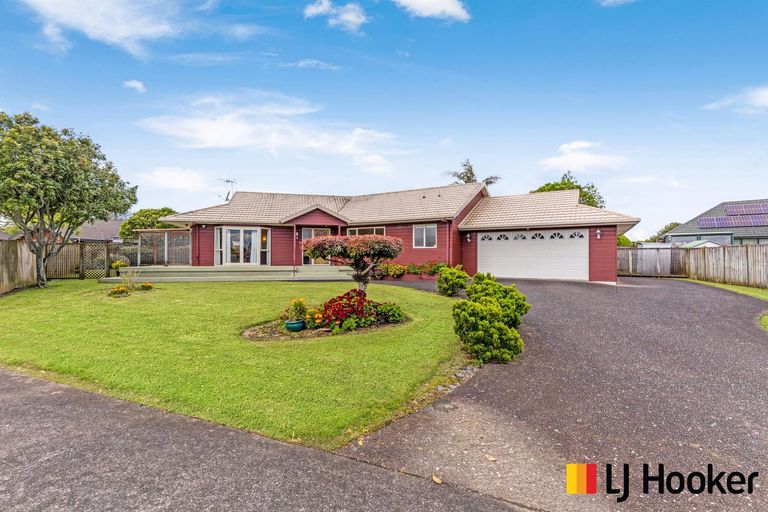 Photo of property in 5 Trossach Place, Wattle Downs, Auckland, 2103