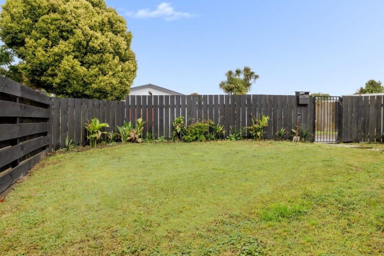 Photo of property in 21b Doncaster Drive, Papamoa Beach, Papamoa, 3118