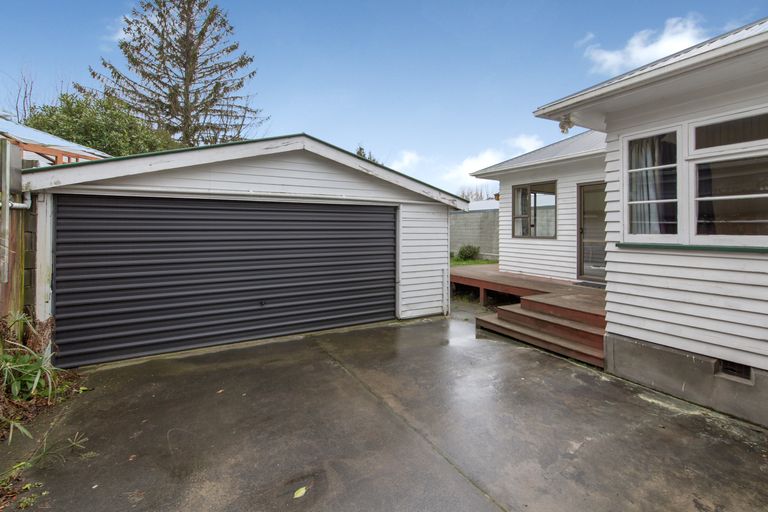 Photo of property in 44 Windermere Road, Papanui, Christchurch, 8053