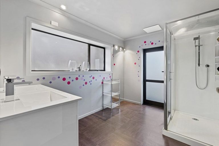 Photo of property in 54 Molyneux Avenue, Cromwell, 9310