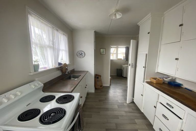 Photo of property in 79 Fairfield Road, Fairfield, Hamilton, 3214