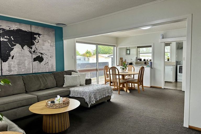 Photo of property in 22 Kettle Avenue, Awapuni, Palmerston North, 4412