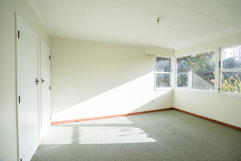 Photo of property in 6 Bond Street, Hokowhitu, Palmerston North, 4410