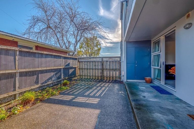 Photo of property in 2/14 Brougham Street, Addington, Christchurch, 8024