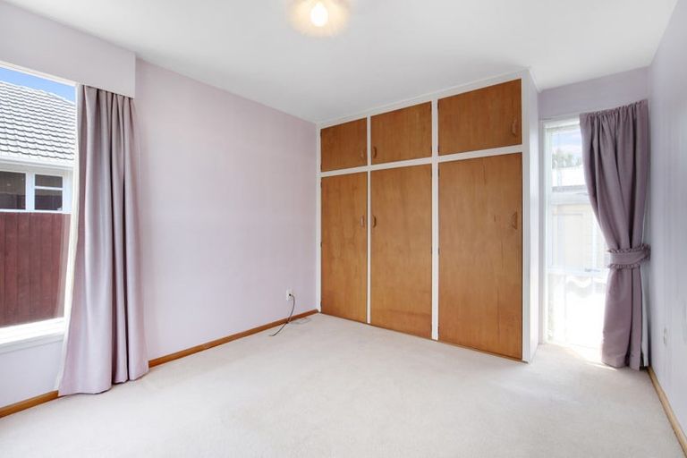 Photo of property in 25 Erin Crescent, Mairehau, Christchurch, 8013