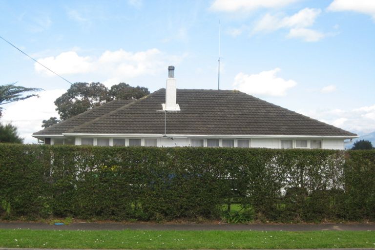 Photo of property in 34 Woodleigh Street, Frankleigh Park, New Plymouth, 4310