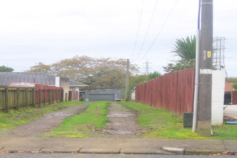 Photo of property in 25 Cornwall Road, Papatoetoe, Auckland, 2025