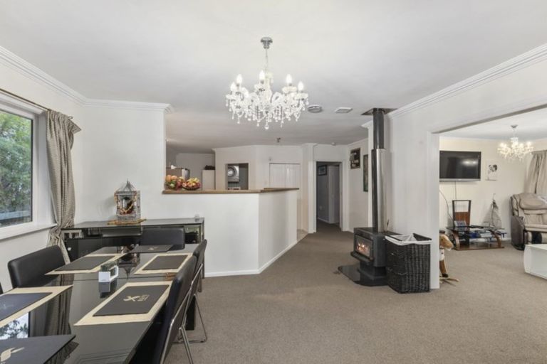 Photo of property in 15 Stanley Street, Wainuiomata, Lower Hutt, 5014