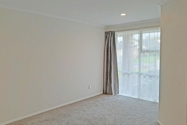 Photo of property in 7 Glencullen Place, Dannemora, Auckland, 2016