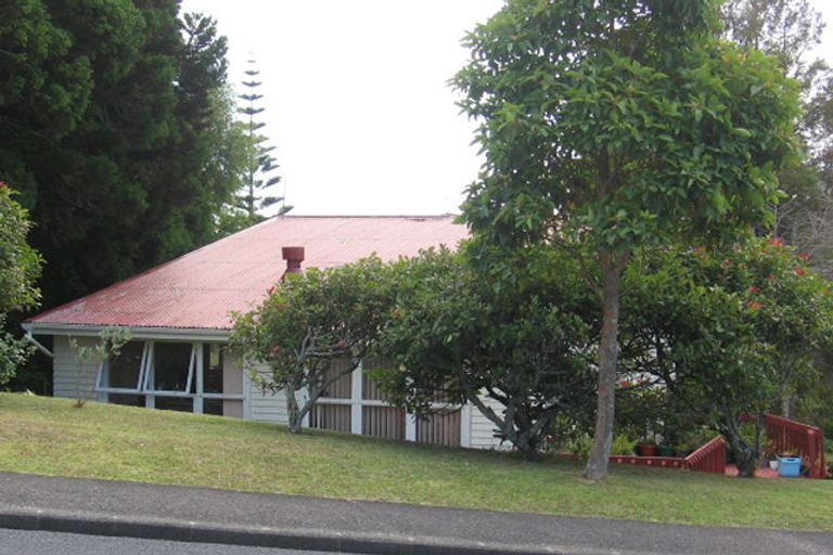 Photo of property in 61 Albrecht Avenue, Mount Roskill, Auckland, 1041