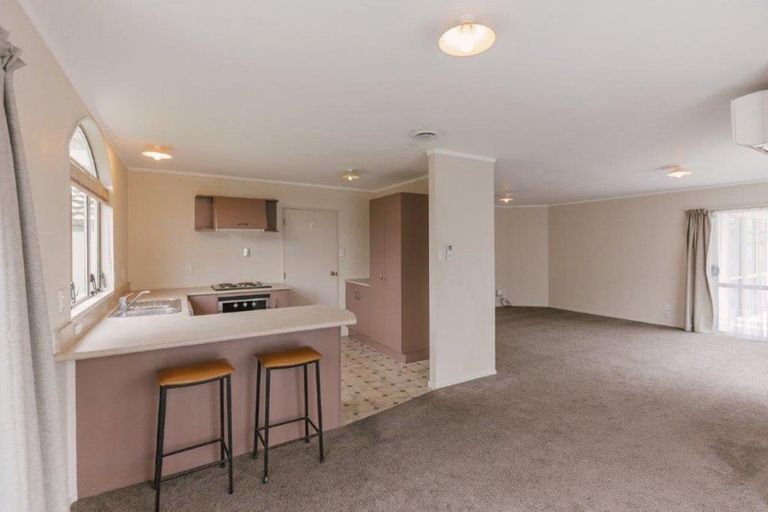 Photo of property in 14 Emmerdale Mews, Highbury, Palmerston North, 4412