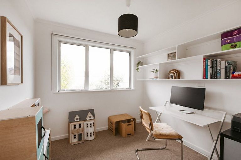 Photo of property in 13 Tupaea Place, Otumoetai, Tauranga, 3110