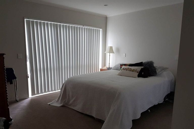 Photo of property in 67 Costa Viva Crescent, Karaka, Papakura, 2113