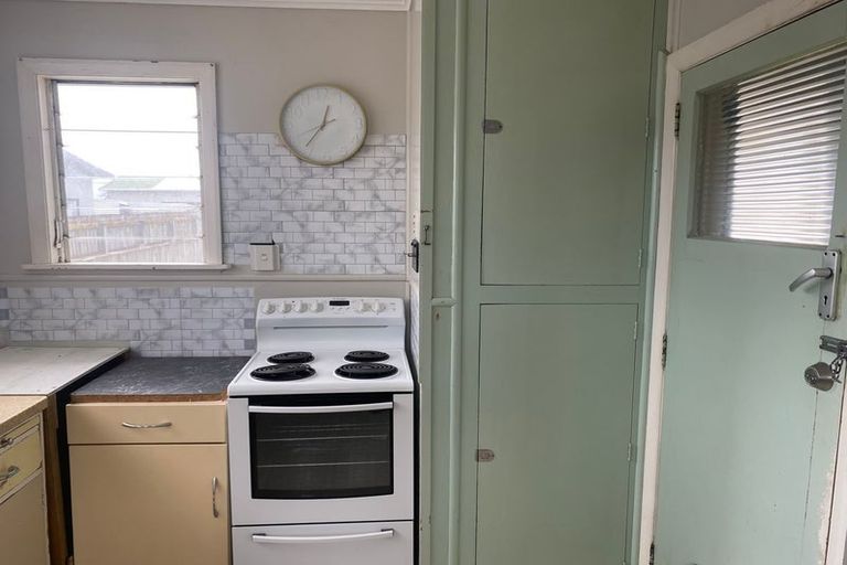 Photo of property in 17 Haybittle Street, Feilding, 4702