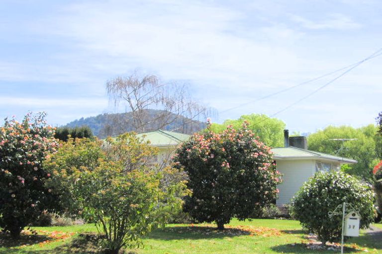 Photo of property in 37 Mount View Drive, Mangakakahi, Rotorua, 3015